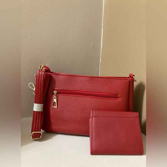 Purses 👜 - Picture 16 of 16